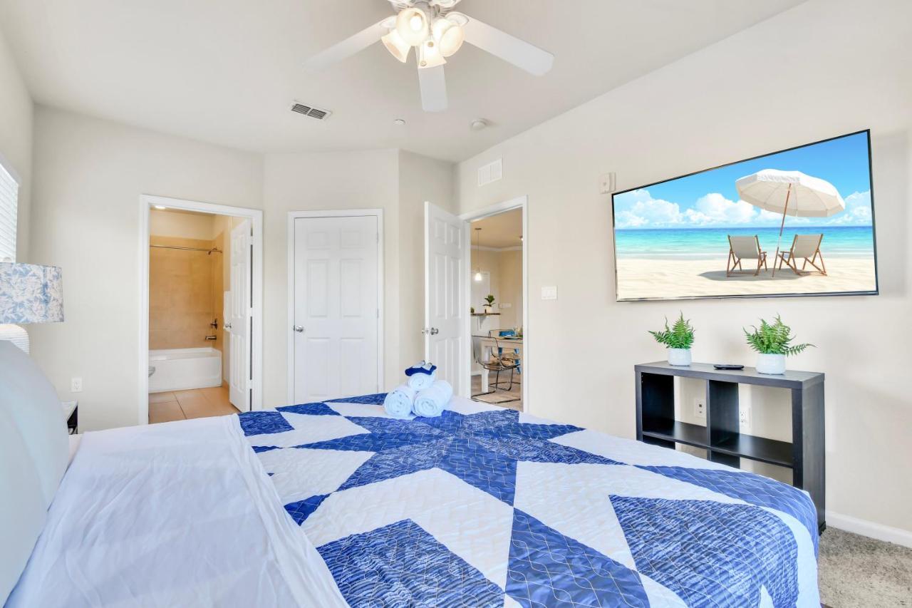 Casa Bella Luxury Family Resort Tampa Exterior photo